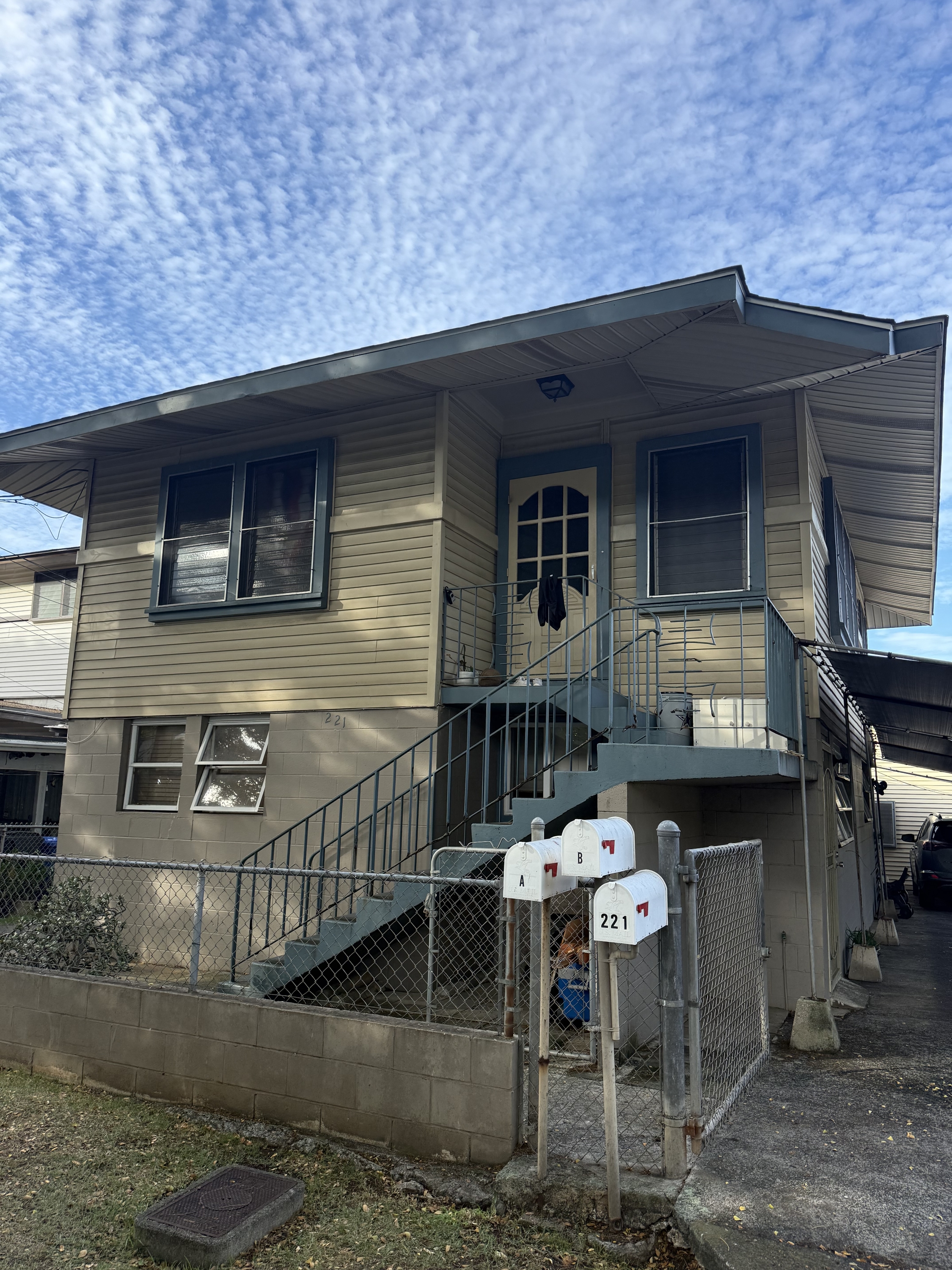 221 Namilimili Street - A